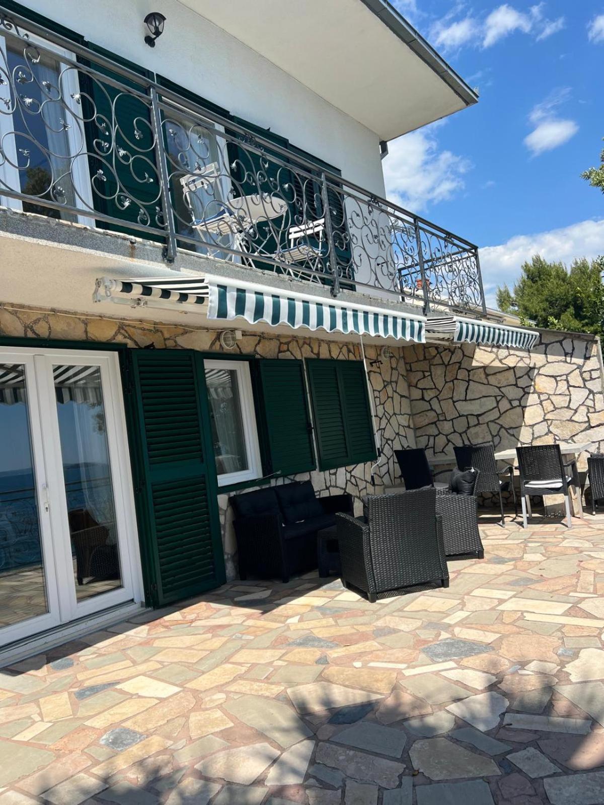 Villa Amarela Seget Vranjica Exterior foto